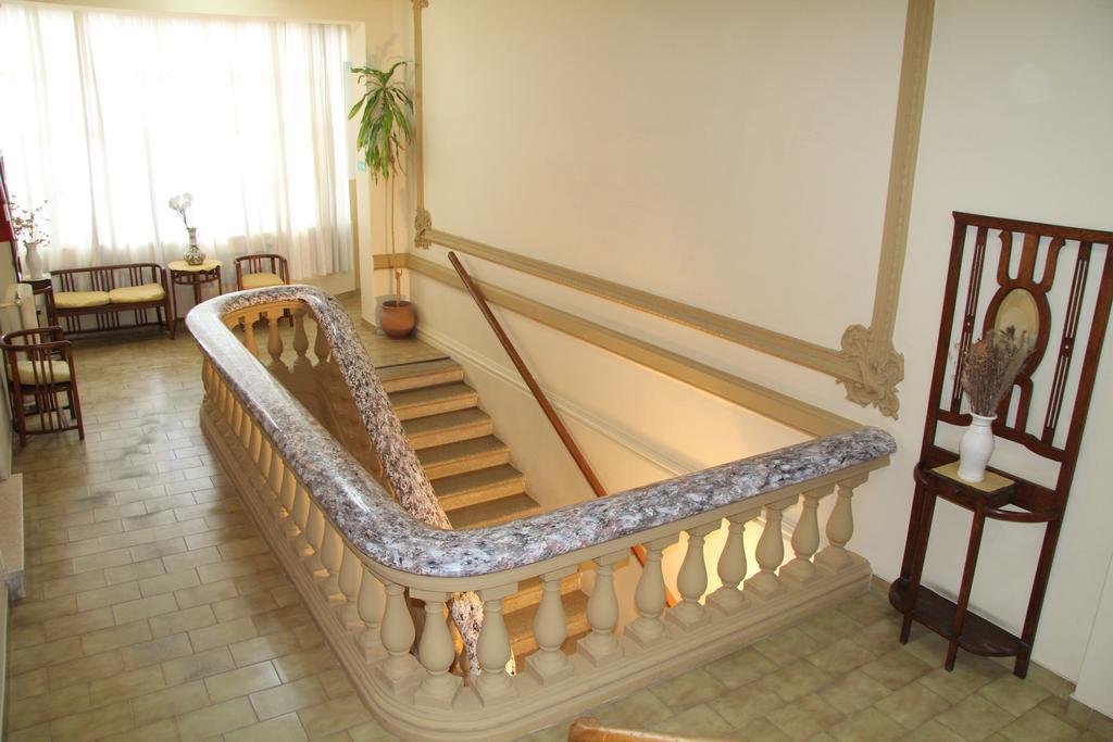 Hotel Touring Club Trelew Ngoại thất bức ảnh
