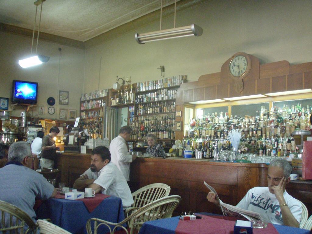 Hotel Touring Club Trelew Ngoại thất bức ảnh