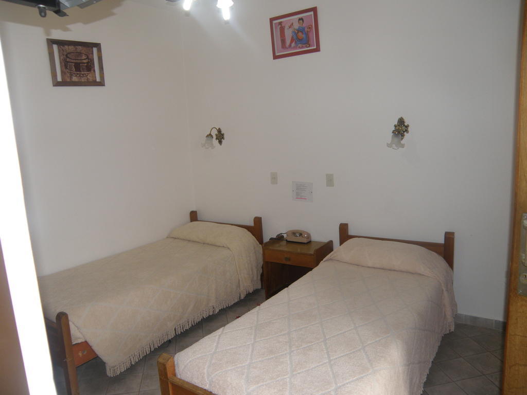 Hotel Touring Club Trelew Phòng bức ảnh